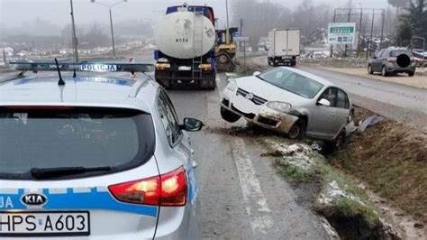 Wypadek Na Remontowanej Drodze W Okolicach Czerwonej G Ry Auto