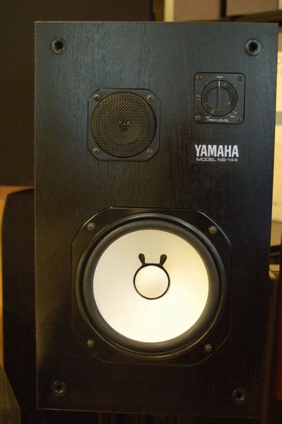 Yamaha NS-144 – Classic Audio