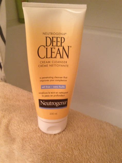 Neutrogena Deep Clean Cream Cleanser Reviews In Face Wash Cleansers