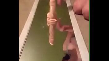 Chica cachonda se filtró en el espejo XVIDEOS