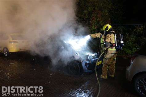 Buurt Opgeschrikt Door Tweede Nachtelijke Autobrand Van