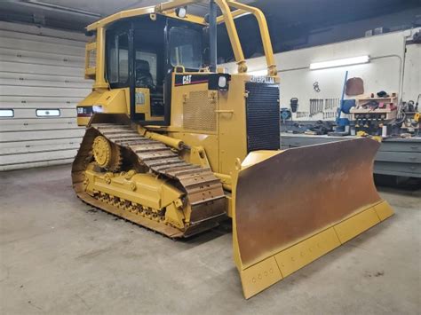 Caterpillar D5M XL Dozer Enclosed Cab 6 Way Blade Low Hours