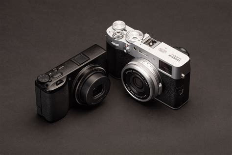 Ricoh Gr Iiix Vs Fujifilm X V How The X Vi Changes The Calculus