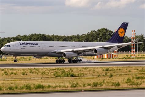 Lufthansa A343 Near Brest On Aug 24th 2017 Oil Smell On Board Aeroinside