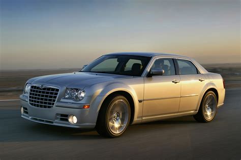 Chrysler 300c Hemi 2005 Specs