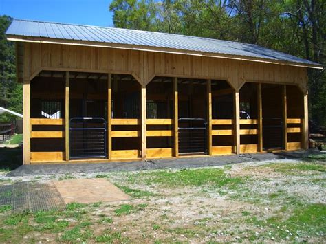 Simple Stallfronts And Gates Horse Barn Ideas Stables Horse Farm