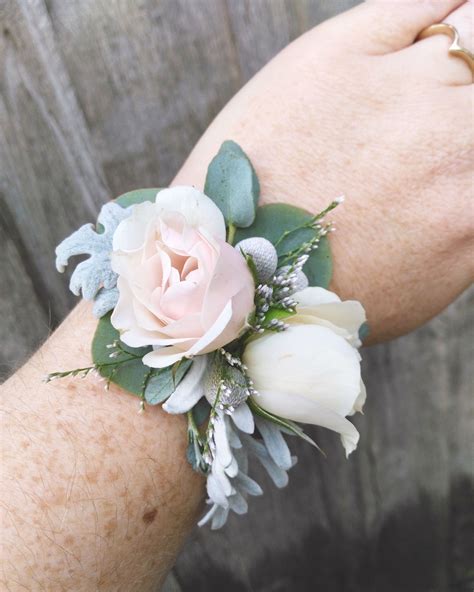 Making A Wrist Corsage With Silk Flowers At Bennie Walden Blog