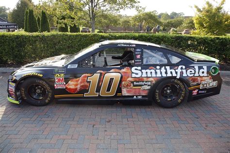 Aric Almorilos Smithfields Ford Fusion Nascar Cars