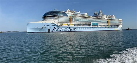 Royal Caribbean Names Utopia Of The Seas With Meghan Trainor As Godmother