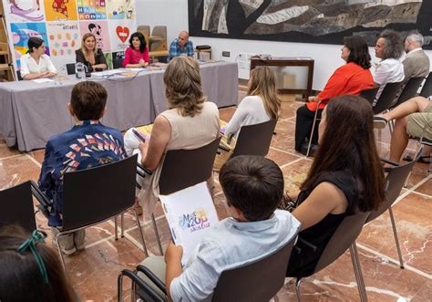 El Libro Mujeres A A Os Luz Homenajea A Mujeres Pioneras En El