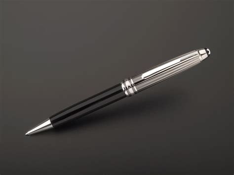 Why Are Montblanc Pens So Expensive? (10 Reasons)