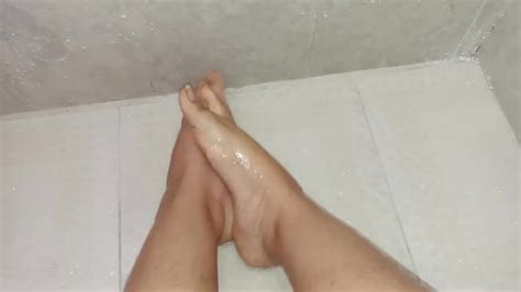 I Love Feeling The Water Running Down My Legs Xxx Mobile Porno Videos And Movies Iporntvnet