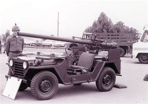 WarWheels Net M151A1C Mutt With 106mm Recoilless Rifle Photos