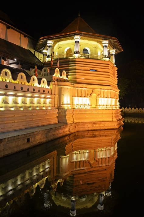 Sri Dalada Maligawa or the Temple of the Sacred Tooth Relic at Night ...