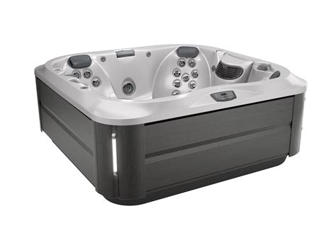 J 335 Jacuzzi Hot Tub WCI Pools Spas