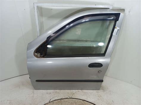 PORTA DIANTEIRA ESQ FIAT PALIO 1 0 2003 Fiat