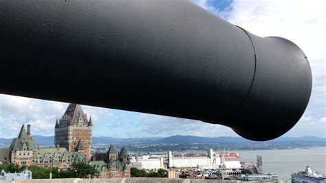 La citadelle de Quebec canon – Planet French