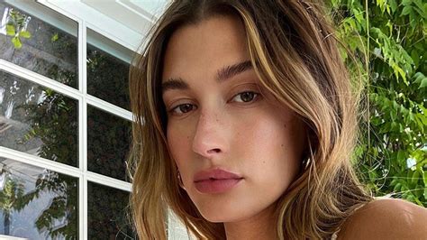 Hailey Bieber Ha Raccontato Di Subire Costantemente Body Shaming Online