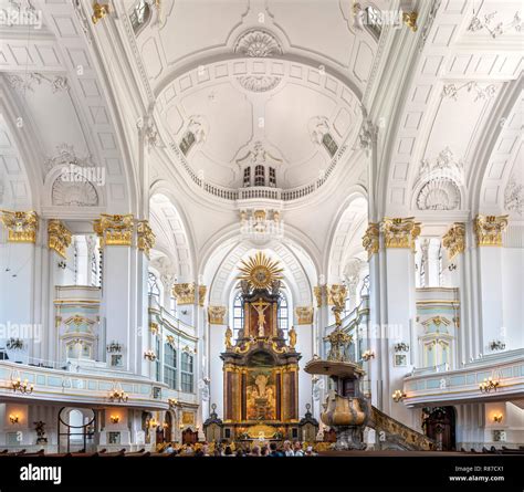 Michaels Kirche Fotos Und Bildmaterial In Hoher Aufl Sung Alamy