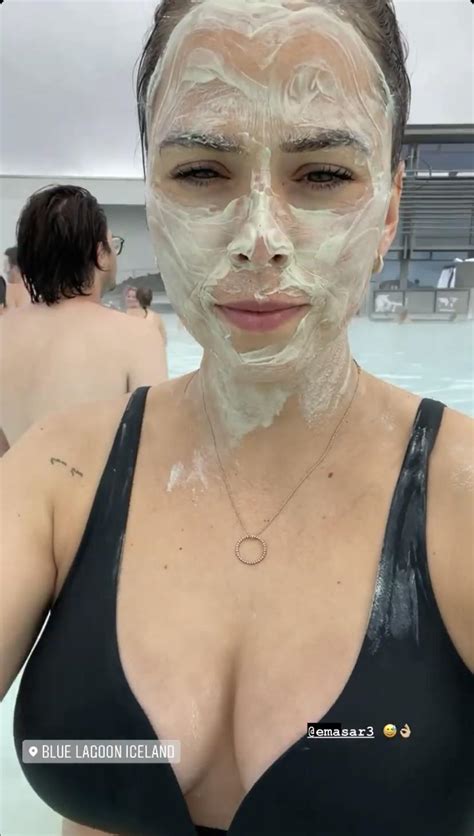 Hot Sexy Sara Bjork Gunnarsdottir Bikini Pics