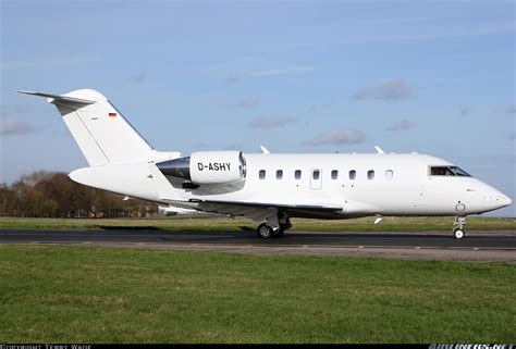 Bombardier Challenger 650 Cl 650 Untitled Aviation Photo 5870607