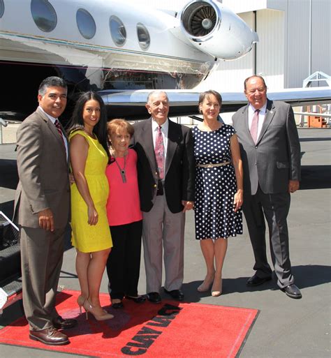 LEGENDARY PILOT CLAY LACY DONATES ICONIC BUSINESS JETS TO LOS ANGELES ...