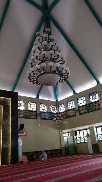 Masjid Asy Syarif Al Azhar Bumi Serpong Damai Bsd Tangerang Selatan