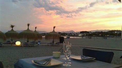 Los Mejores Chiringuitos De Cambrils Para Comer Delante Del Mar