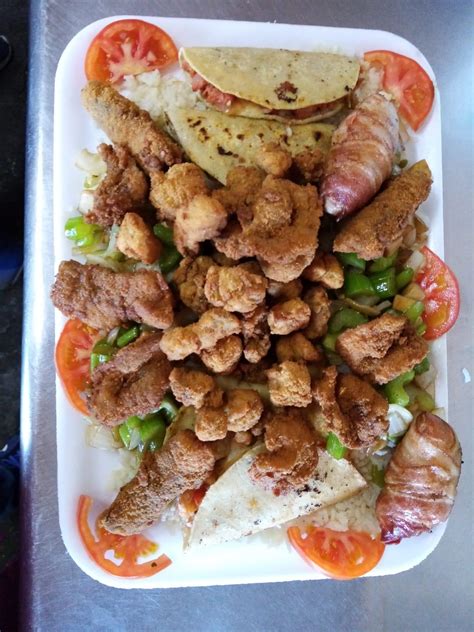 Restaurante Mariscos La carpa Hermosillo Blvd Agustín de Vildósola 2