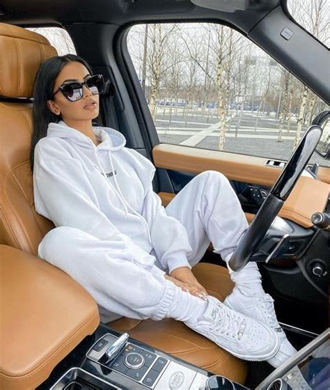 Aneeqa Farid Nude Porn Pics Xpicsly