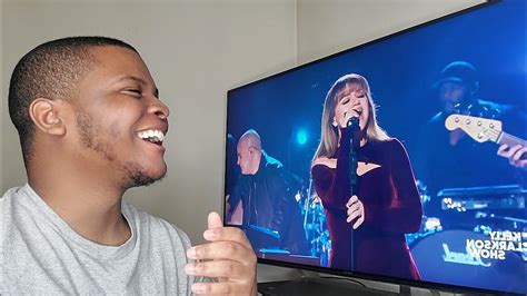 Kelly Clarkson Me Kellyoke REACTION YouTube