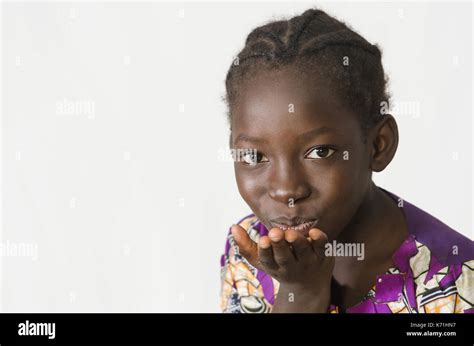 Belle Fille Africaine Banque De Photographies Et Dimages à Haute