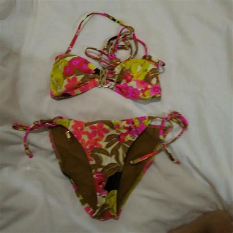 H M Floral Bikini Women S Fashion Swimwear Bikinis Swimsuits On