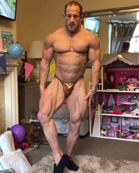 Bronze Posers Free Gay Hunk HD Porn Video Ba XHamster XHamster