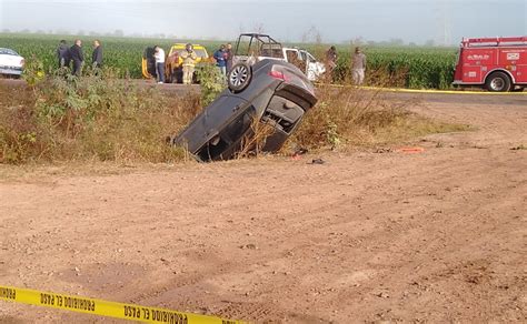 Un Muerto Y Herido En Una Volcadura En El Campo Estrada