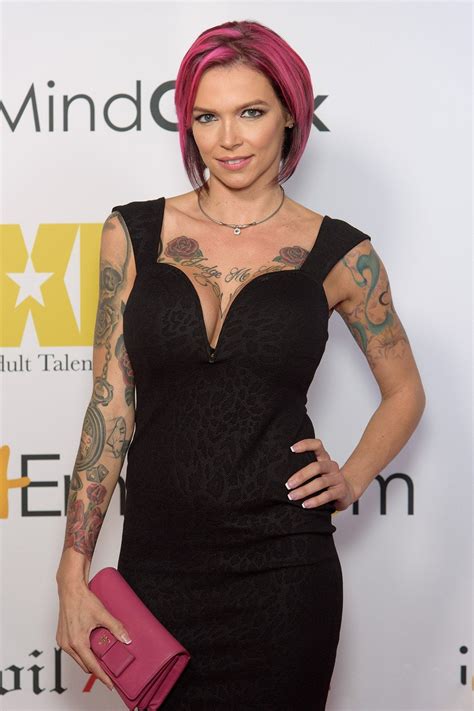 Anna Bell Peaks R Annabellpeaks