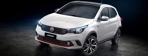 Primeiras impressões ao dirigir o Fiat Argo CARROS CAMANZI