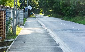 Druga ścieżka rowerowa Odcinek na ul Kąckiej gotowy tuWiązowna pl