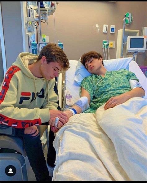 Pin By Pedro EB On Gay Couples Hot Men Cute Gay Couples Cute Gay Gay Relationship