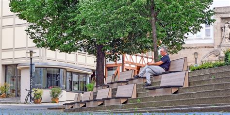 Hildesheimer Andreasplatz Erst neue Bänke und dann noch mehr