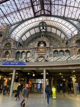 Solve Antwerp Train Station Jigsaw Puzzle Online With Pieces