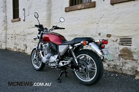 2010 Honda CB1100 Review | MCNews