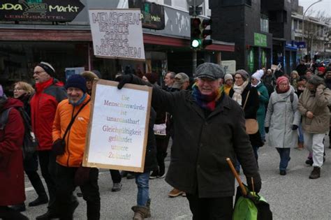 Wedel Steht Auf Demo Gegen Rassismus Und AfD In Wedel SHZ