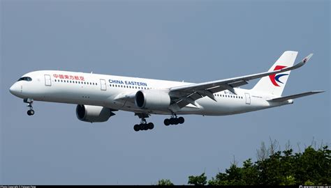 B 30CW China Eastern Airlines Airbus A350 941 Photo By Paiyuan Peng