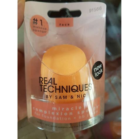 Real Technique Miracle Complexion Sponge