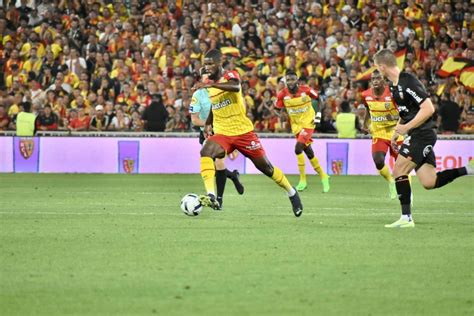 RC Lens Troyes 1 0 Kevin Danso Est Votre Homme Du Match Lensois