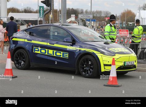 Police Tesla Model Y Long Range Awd Dkwh Dual Motor Autopolicing Car