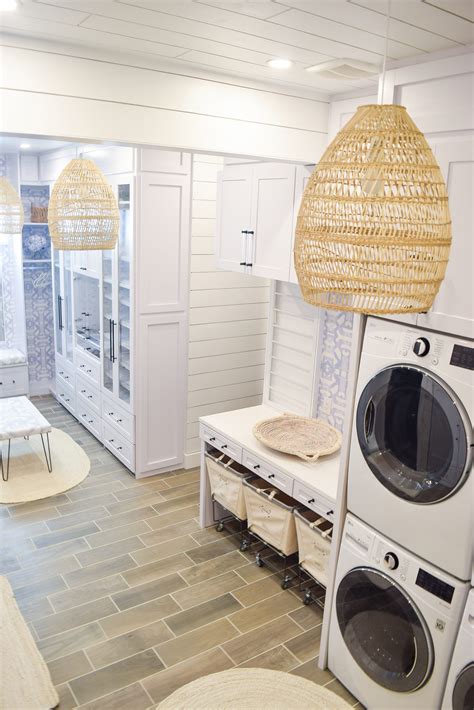 Master Suite Closet & Laundry Room | ORC Final Reveal » Were The Joneses