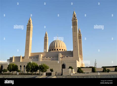 Nizwa Sultan Qaboos Grand Masjid Outside View Stock Photo Alamy