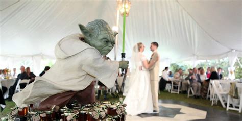 Its Official This Is The Nerdiest Wedding Ever Huffpost